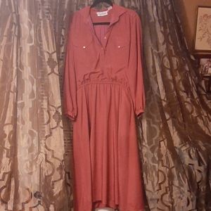 Vintage plus sized dress